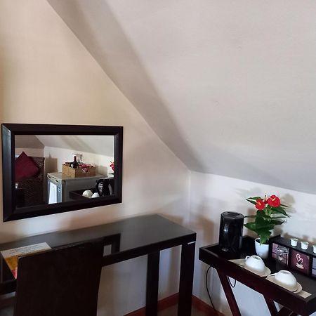 Mandalay Beach Guest House Блубергстранд Екстериор снимка