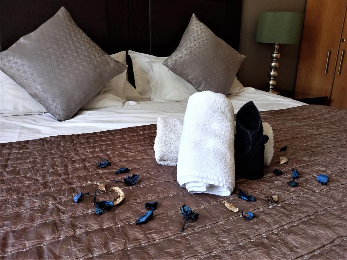 Mandalay Beach Guest House Блубергстранд Екстериор снимка