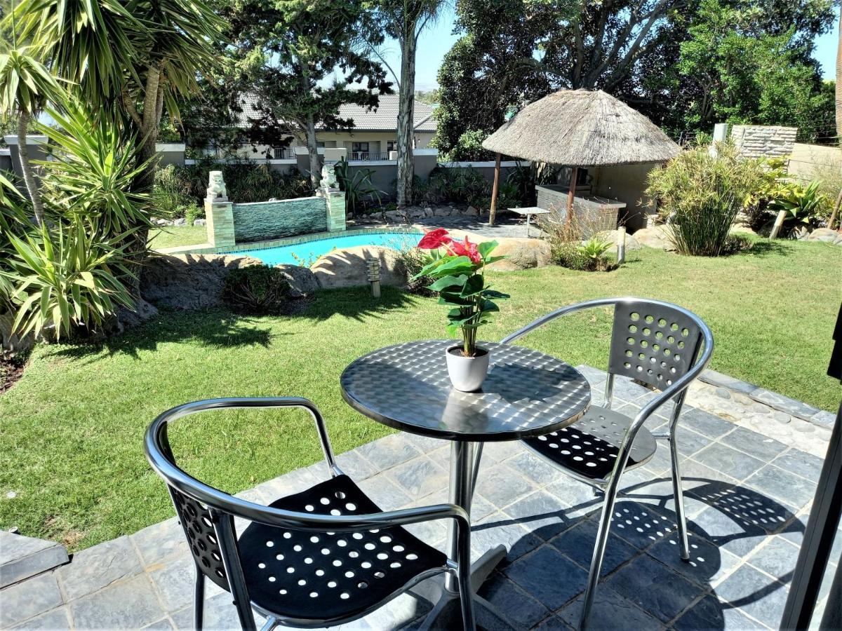 Mandalay Beach Guest House Блубергстранд Екстериор снимка